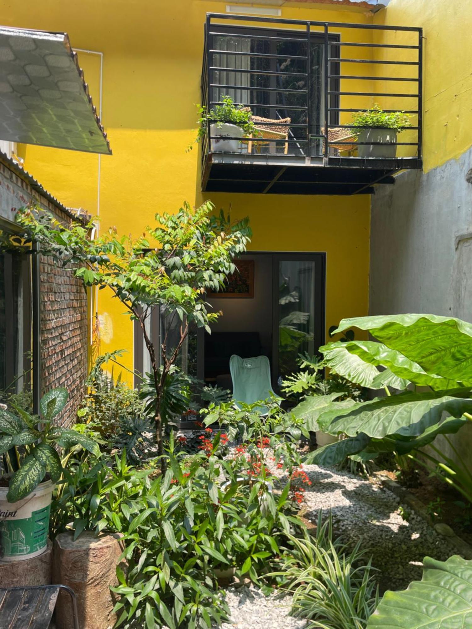 Oc Homestay Cat Ba Chan Chau Exterior photo